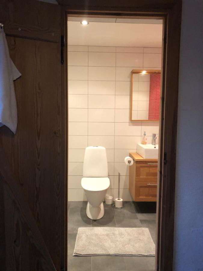 Fridfullt Boende Pa Lantgard Med Underbar Utsikt Malmo Luaran gambar